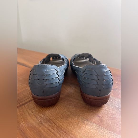 NWOT Softspots "Trinidad" Blue Leather Hurache Slip-On Shoes Size 7.5 Flats - Picture 4 of 8